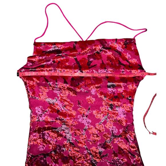 Boohoo Pink Devore Velvet Floral Cowl Neck Maxi Dress Size 4 Y2K Wedding EUC - Picture 15 of 16